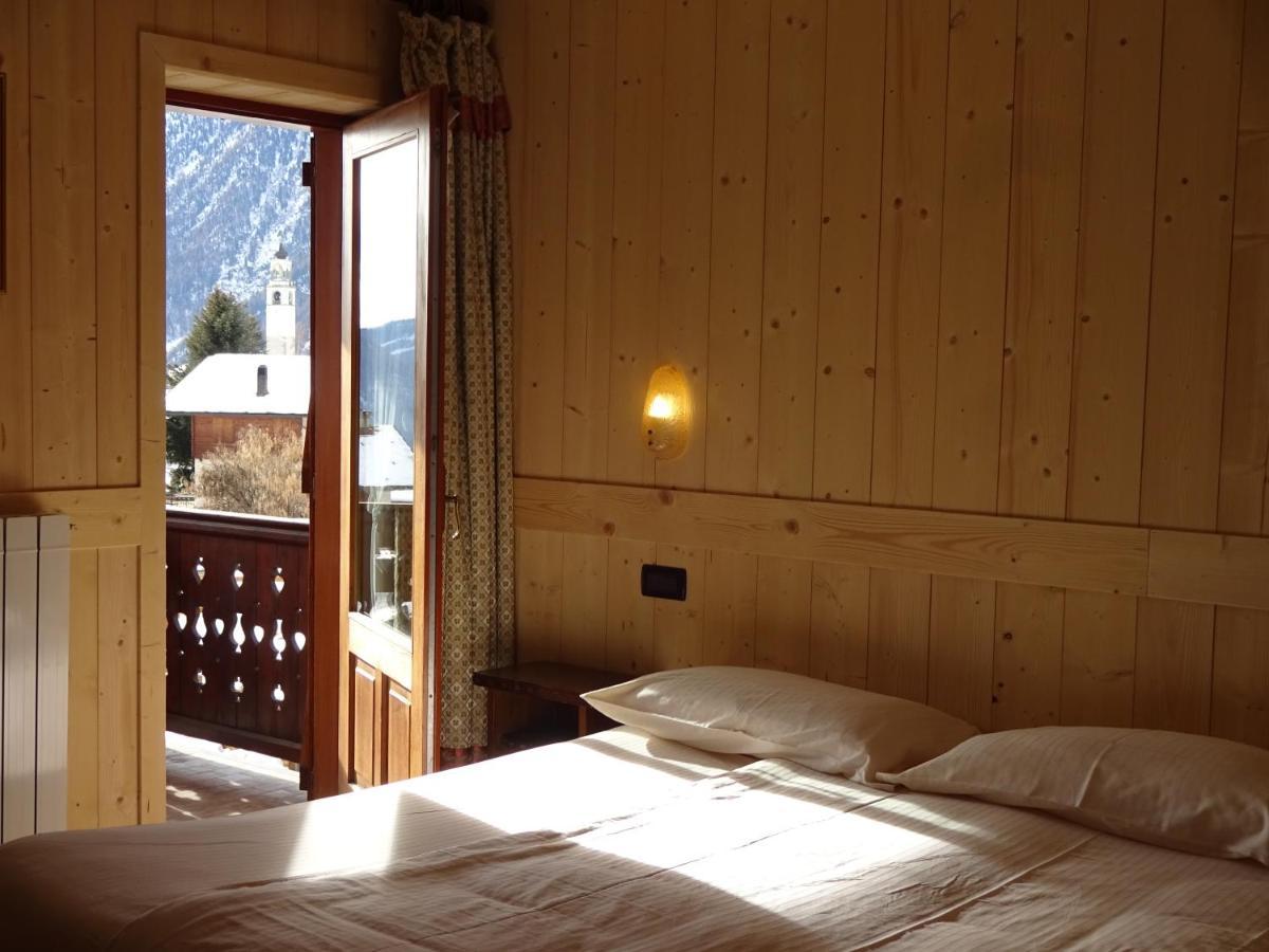 Hotel Santa San Champoluc Zewnętrze zdjęcie