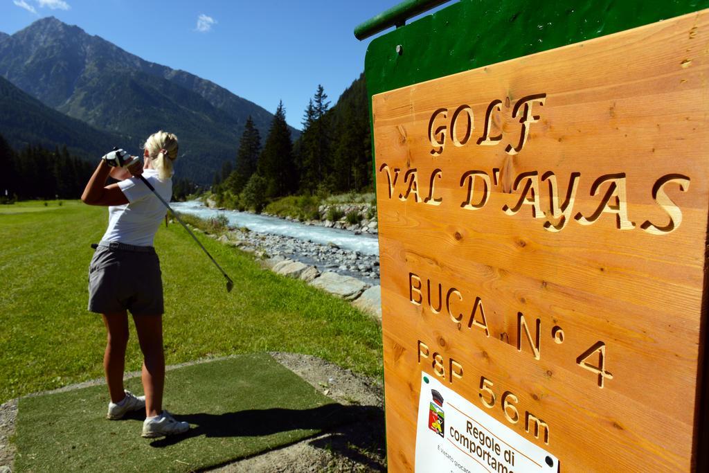Hotel Santa San Champoluc Zewnętrze zdjęcie