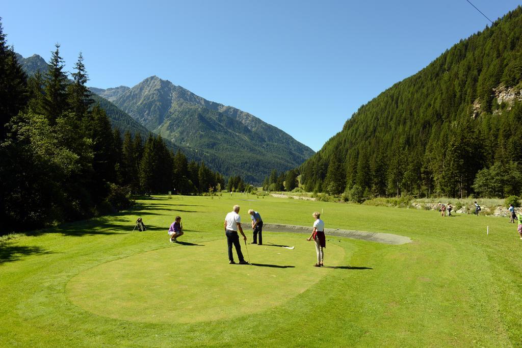 Hotel Santa San Champoluc Zewnętrze zdjęcie