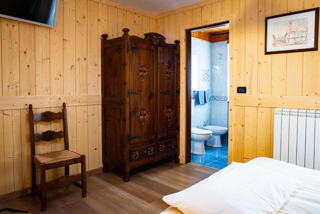 Hotel Santa San Champoluc Zewnętrze zdjęcie