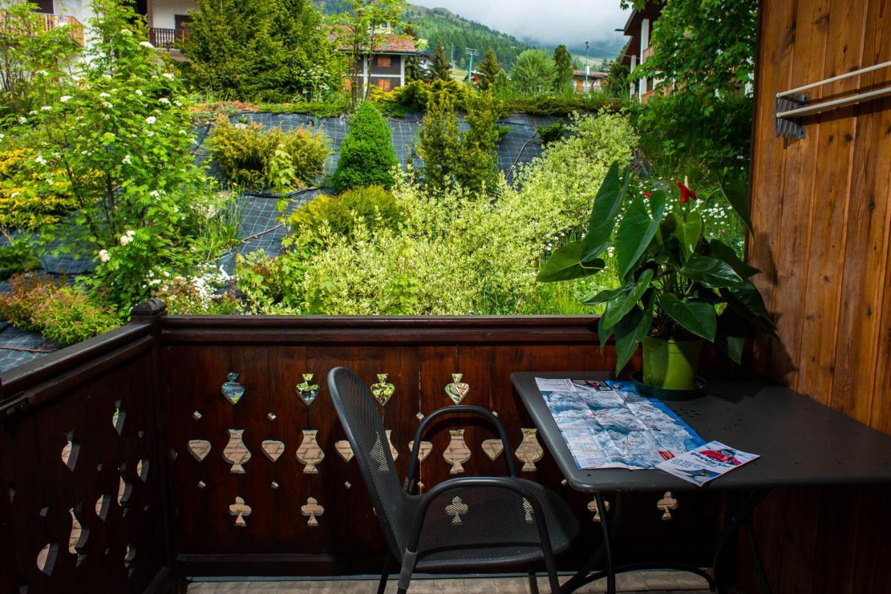 Hotel Santa San Champoluc Zewnętrze zdjęcie